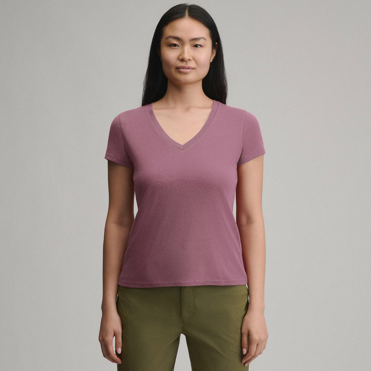 Eddie Bauer Women's Everyday SS V-Neck Tee