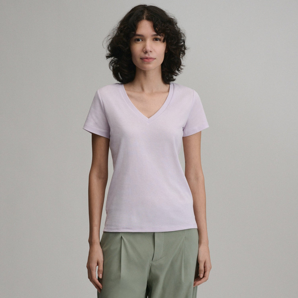 Eddie Bauer Women's Everyday SS V-Neck Tee