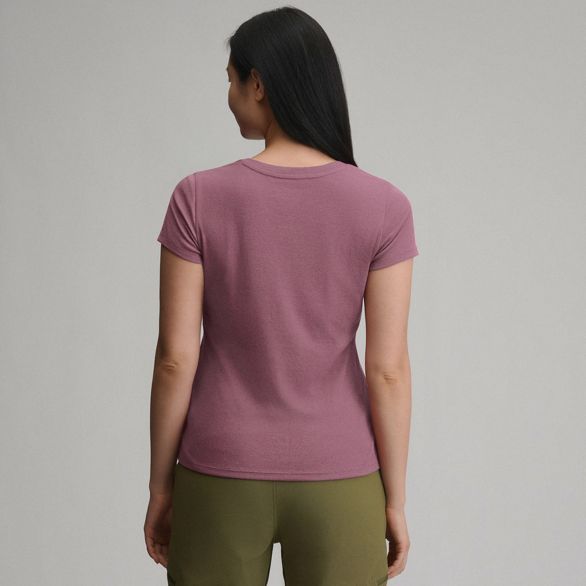 Eddie Bauer Women's Everyday SS V-Neck Tee