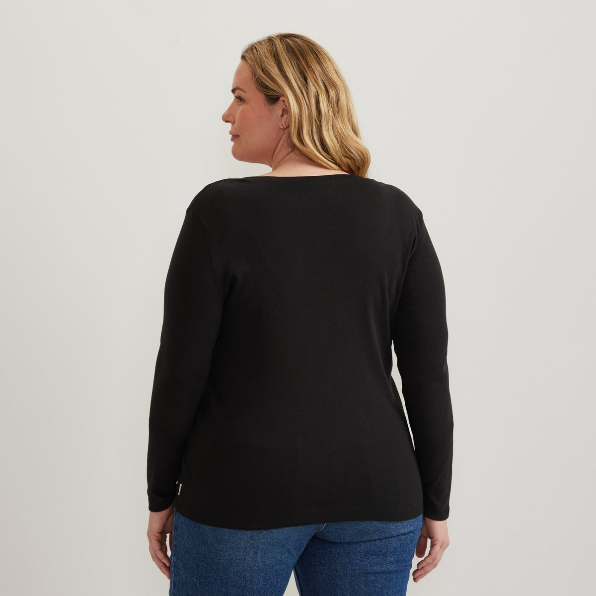 Eddie Bauer Women's Everyday LS V-Neck Tee