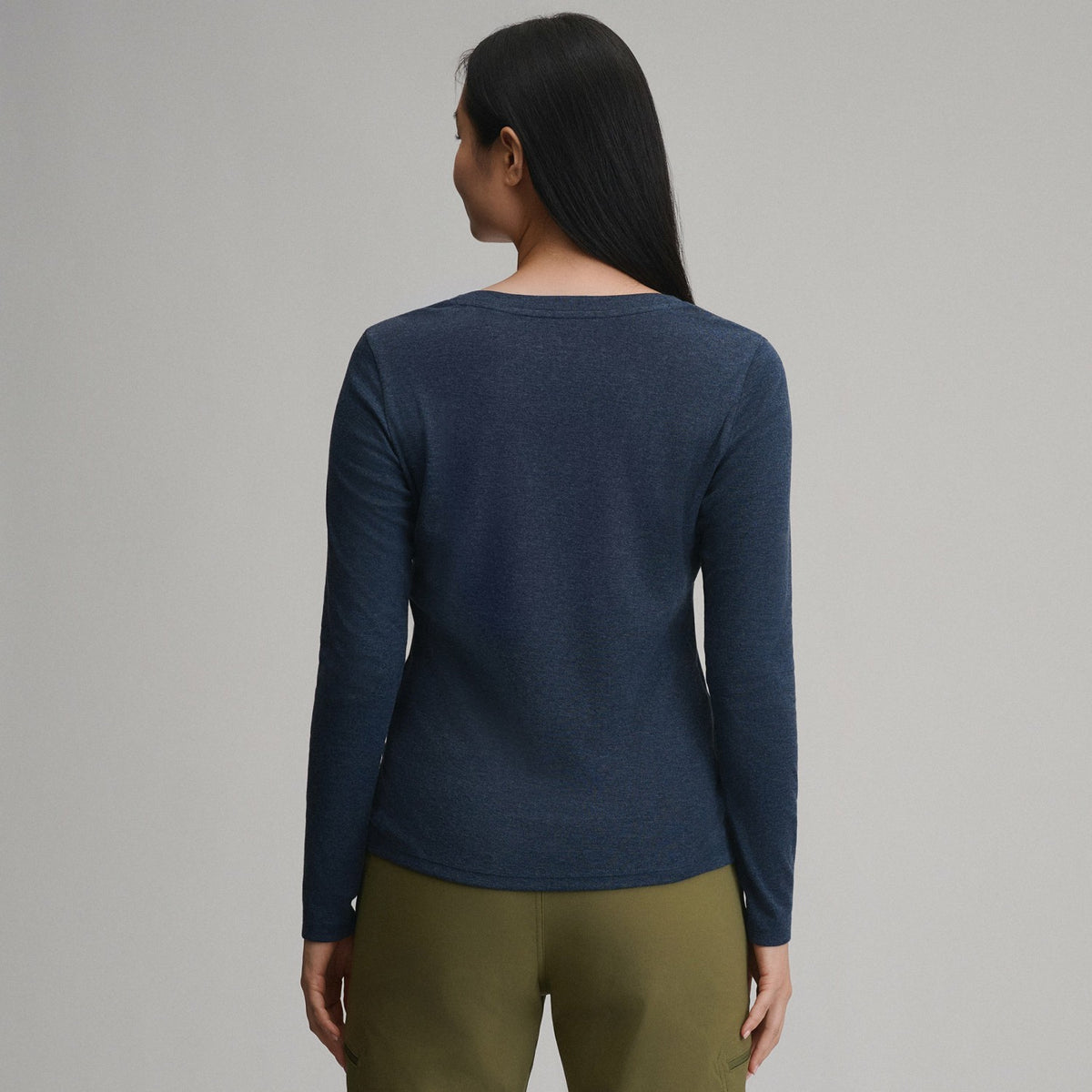 Eddie Bauer Women's Everyday LS V-Neck Tee