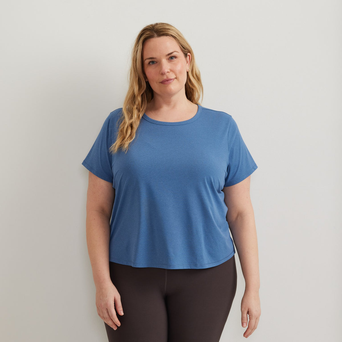 Eddie Bauer Women's Trek Light Hike SS Crew