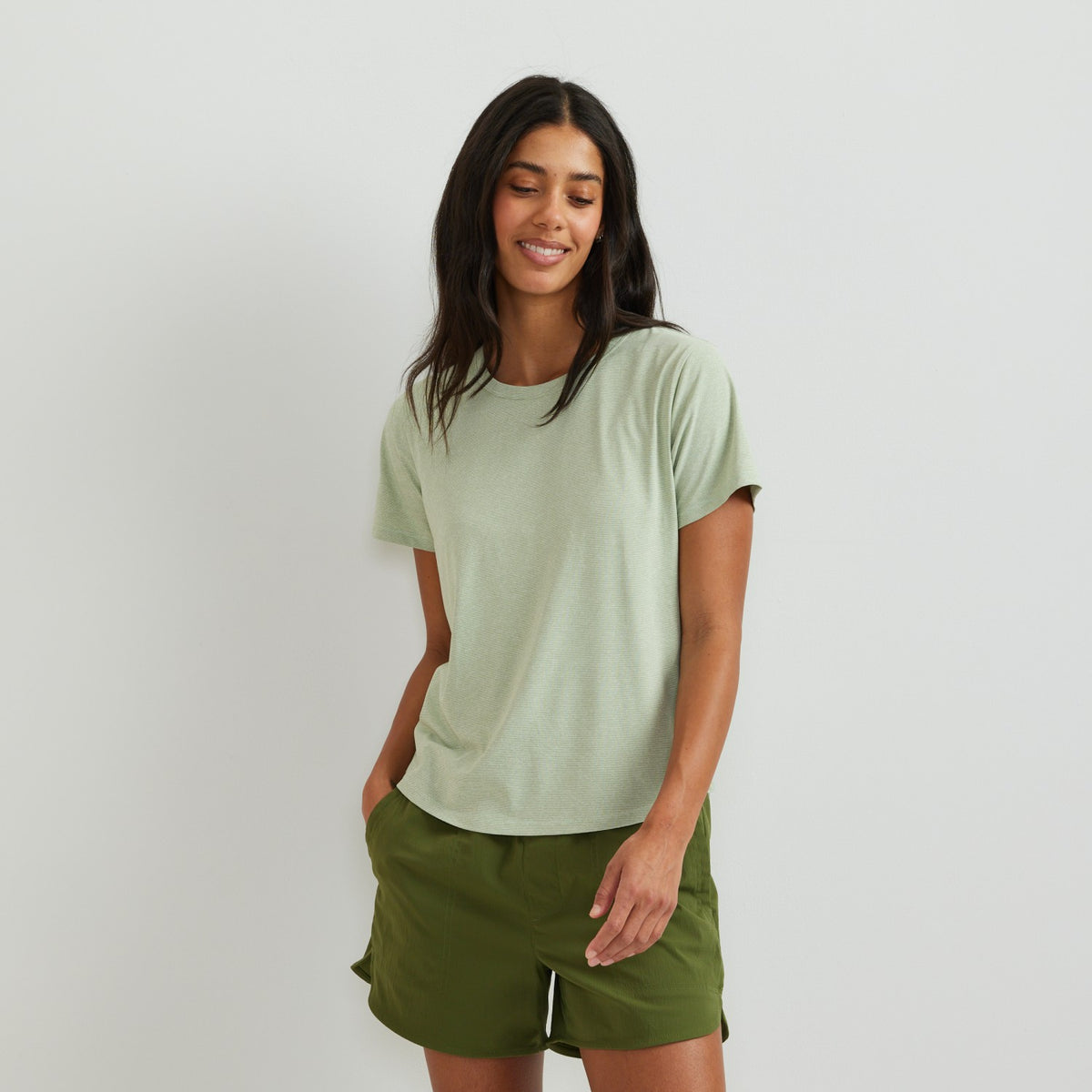 Eddie Bauer Women's Trek Light Hike SS Crew
