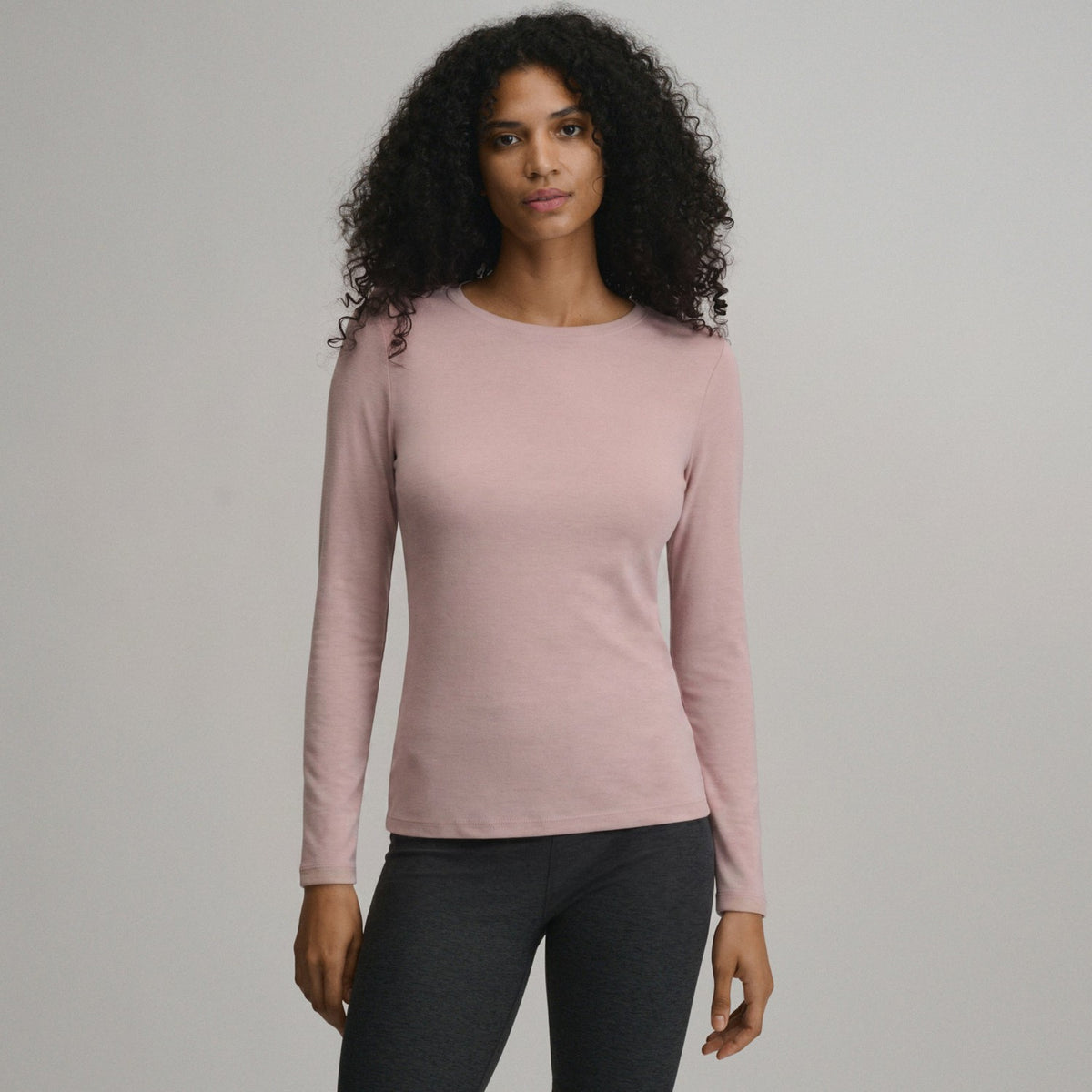 Eddie Bauer Women's LS Favorite Crew - Solid