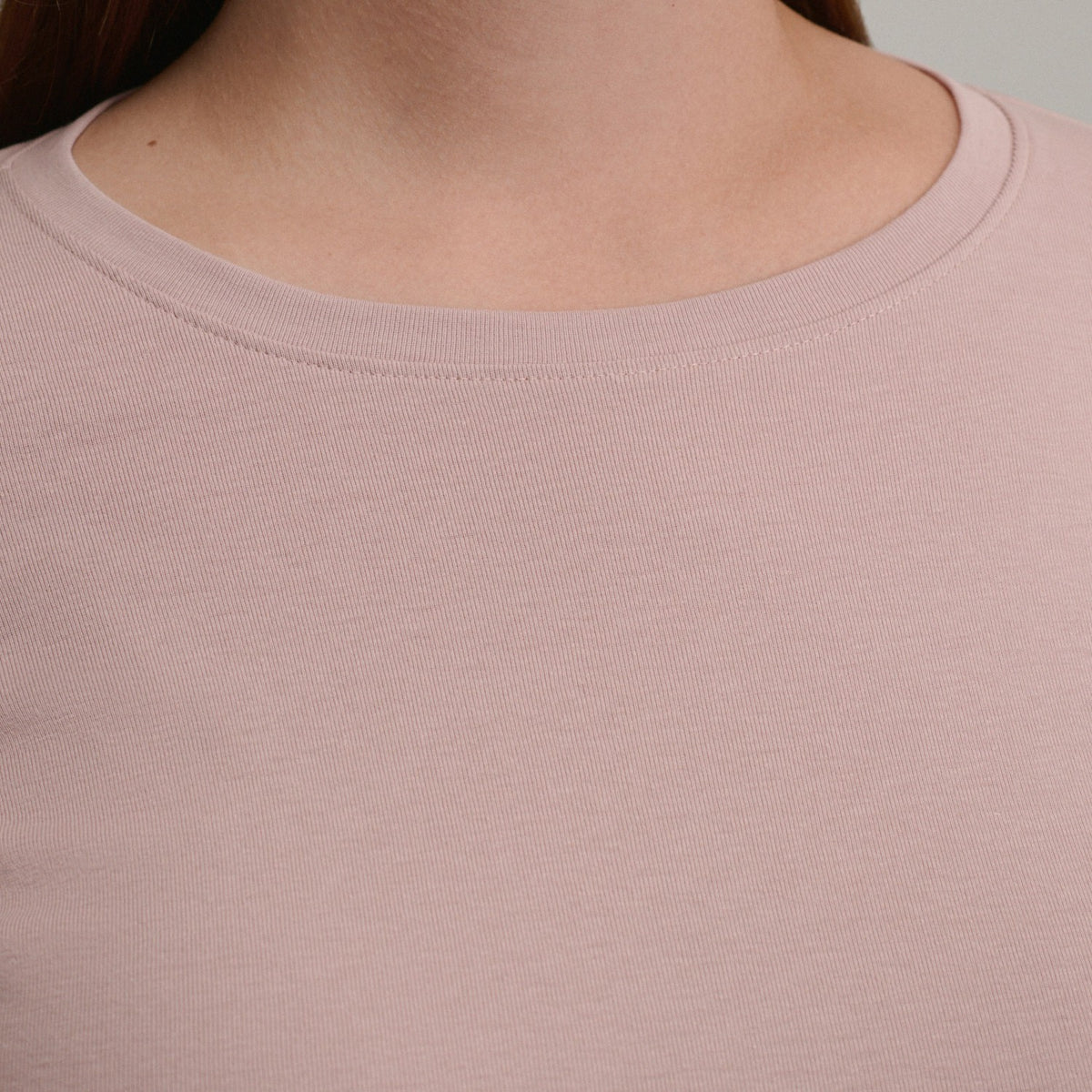 Eddie Bauer Women's LS Favorite Crew - Solid