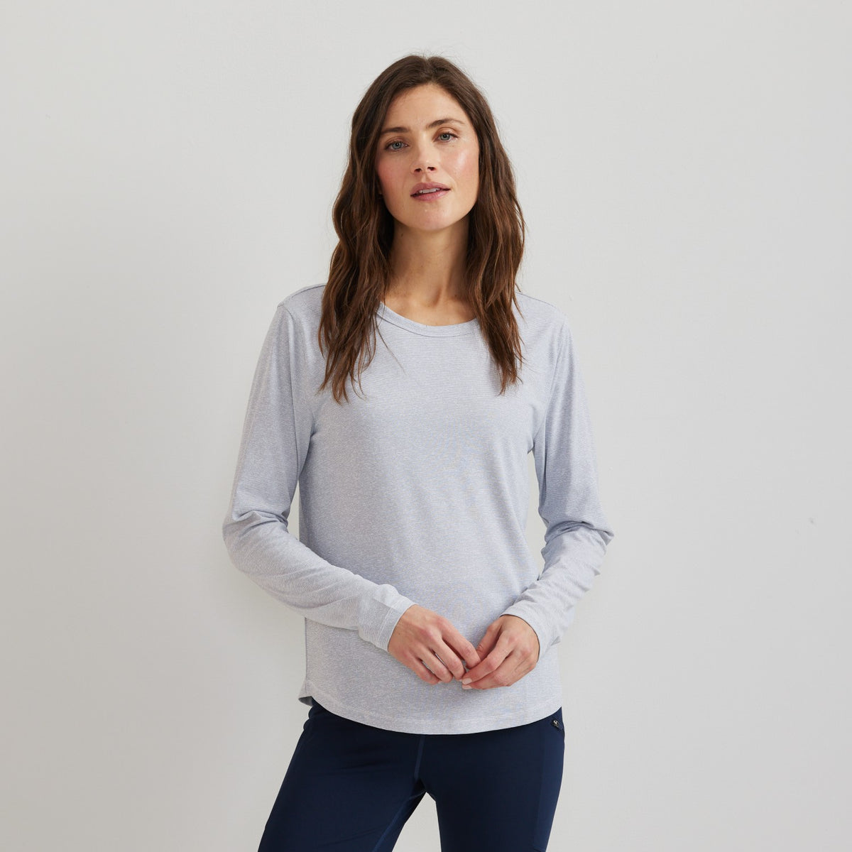 Eddie Bauer Women's Trek Light Hike LS Crew