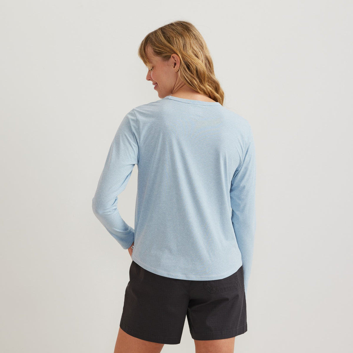 Eddie Bauer Women's Trek Light Hike LS Crew