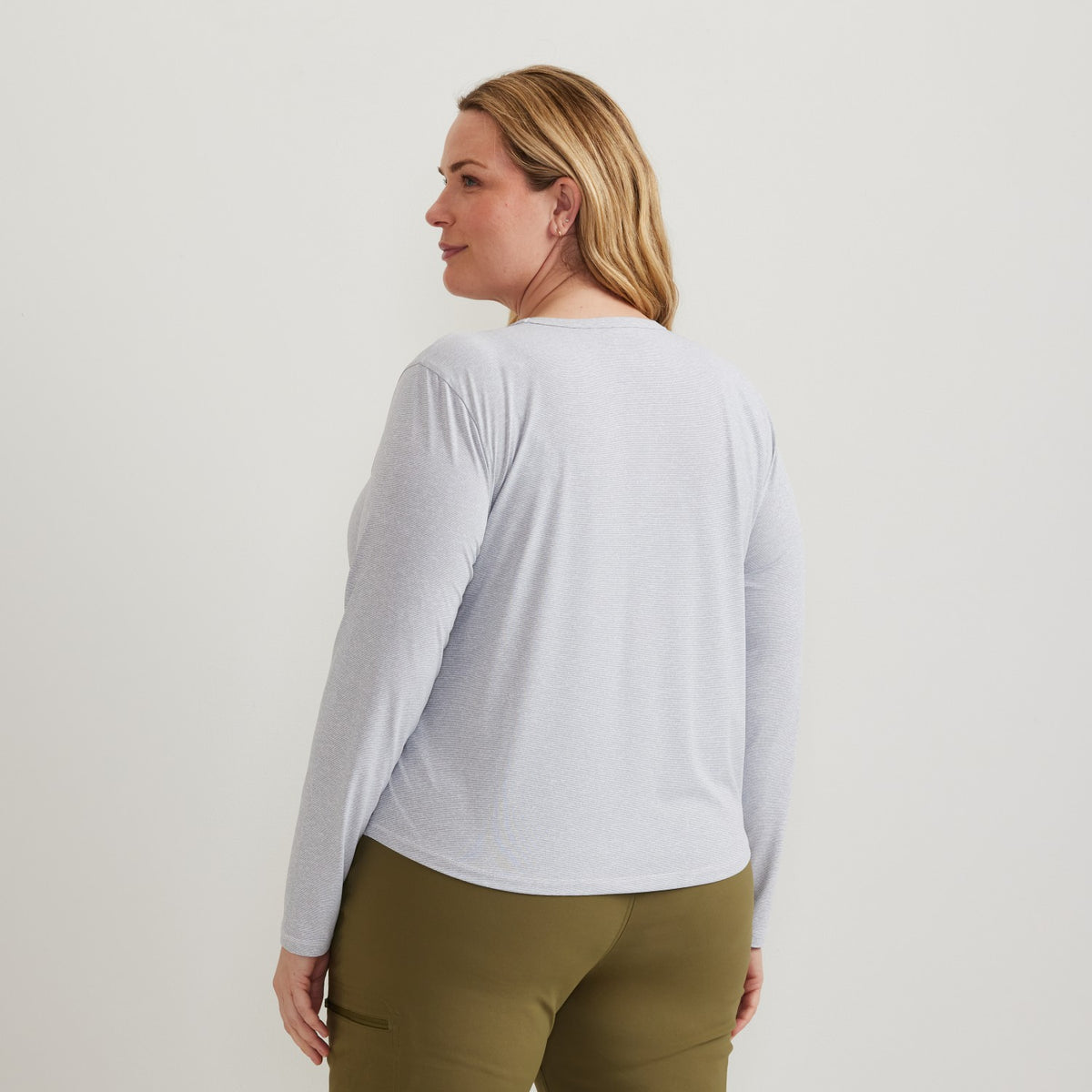 Eddie Bauer Women's Trek Light Hike LS Crew