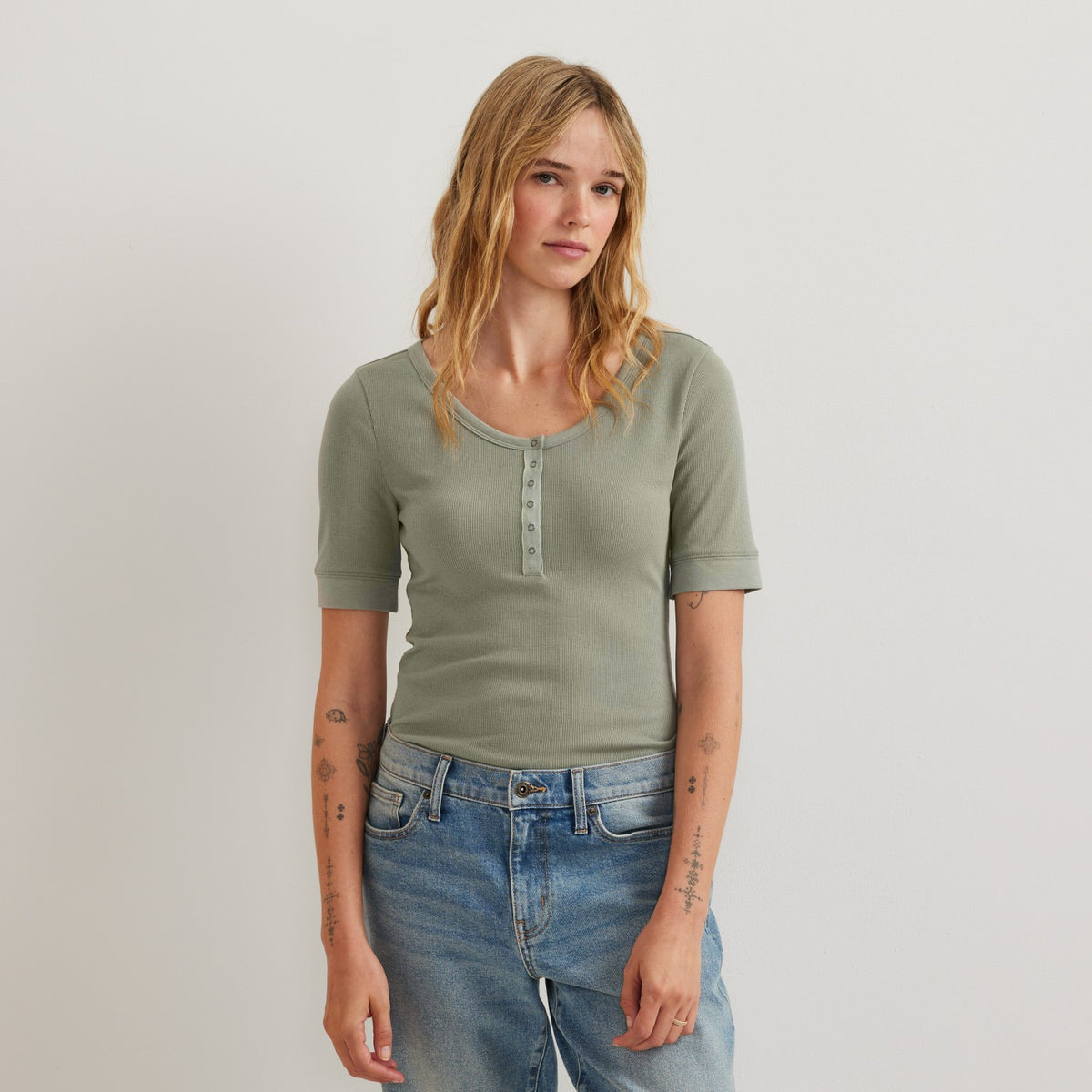 Eddie Bauer Women's Softline Rib SS Henley