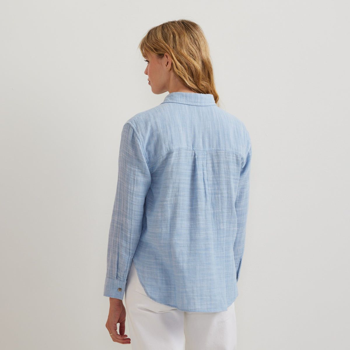 Eddie Bauer Women's Woven Cotton Slub LS
