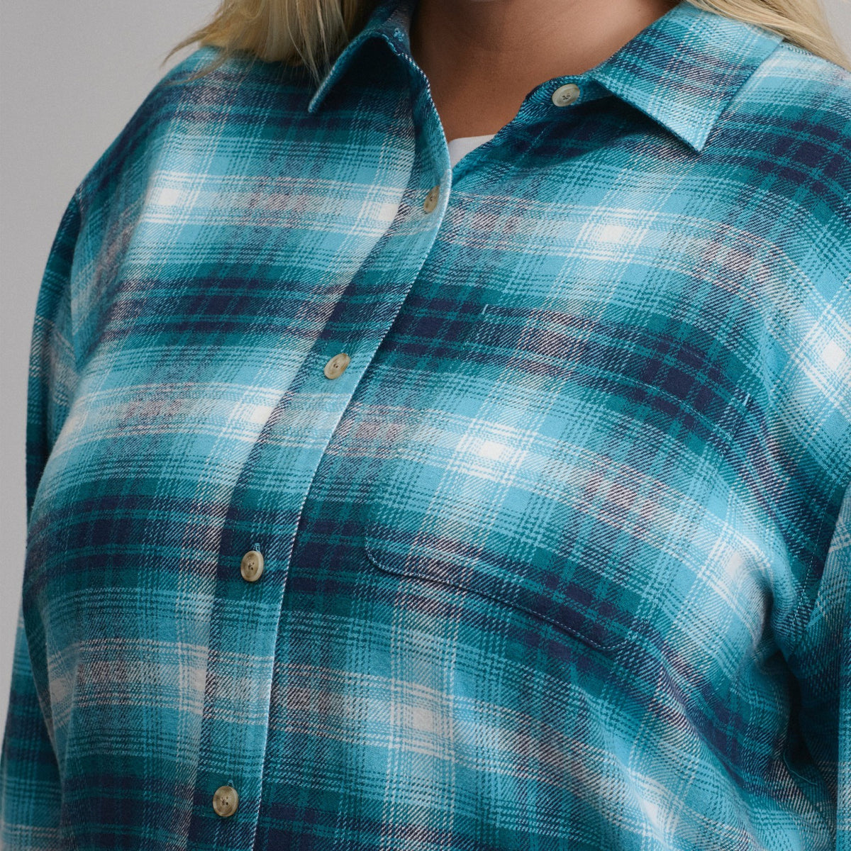 Eddie Bauer Women's Long-Sleeve Heritage Soft Boyfriend Flannel Shirt