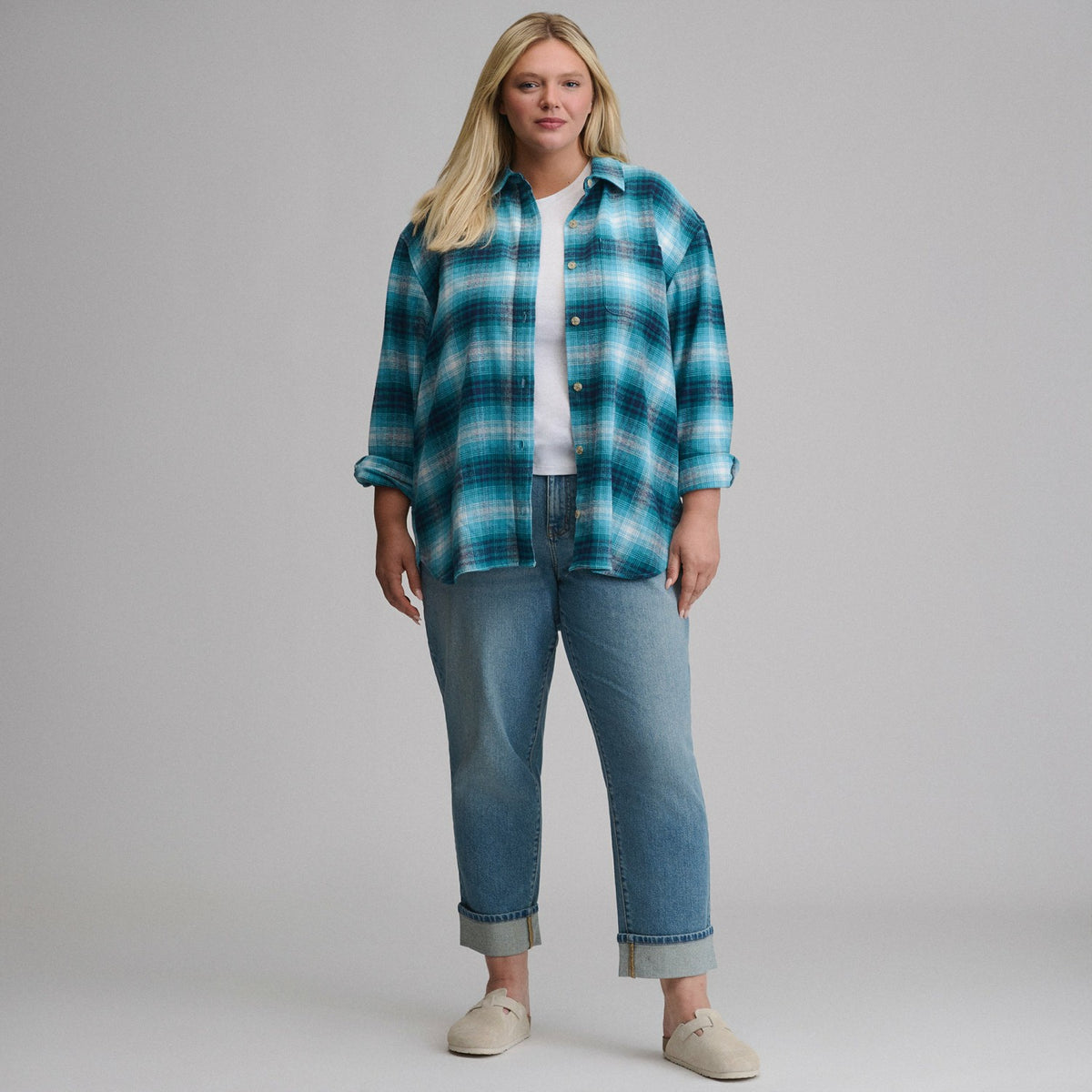 Eddie Bauer Women's Long-Sleeve Heritage Soft Boyfriend Flannel Shirt