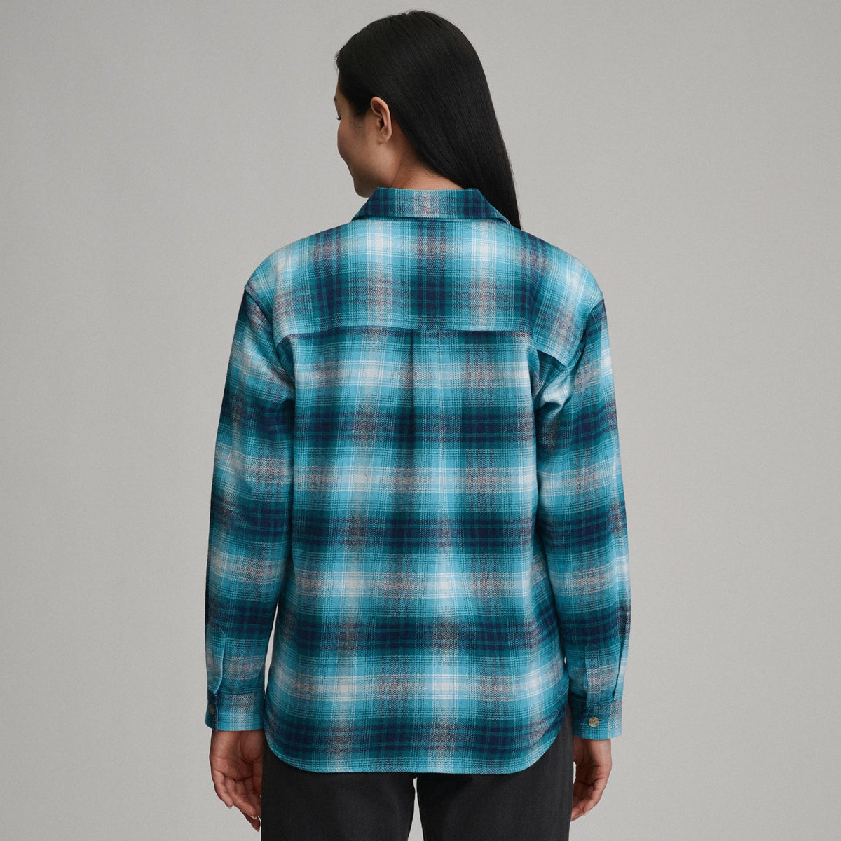 Eddie Bauer Women's Long-Sleeve Heritage Soft Boyfriend Flannel Shirt