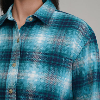 Eddie Bauer Women's Long-Sleeve Heritage Soft Boyfriend Flannel Shirt
