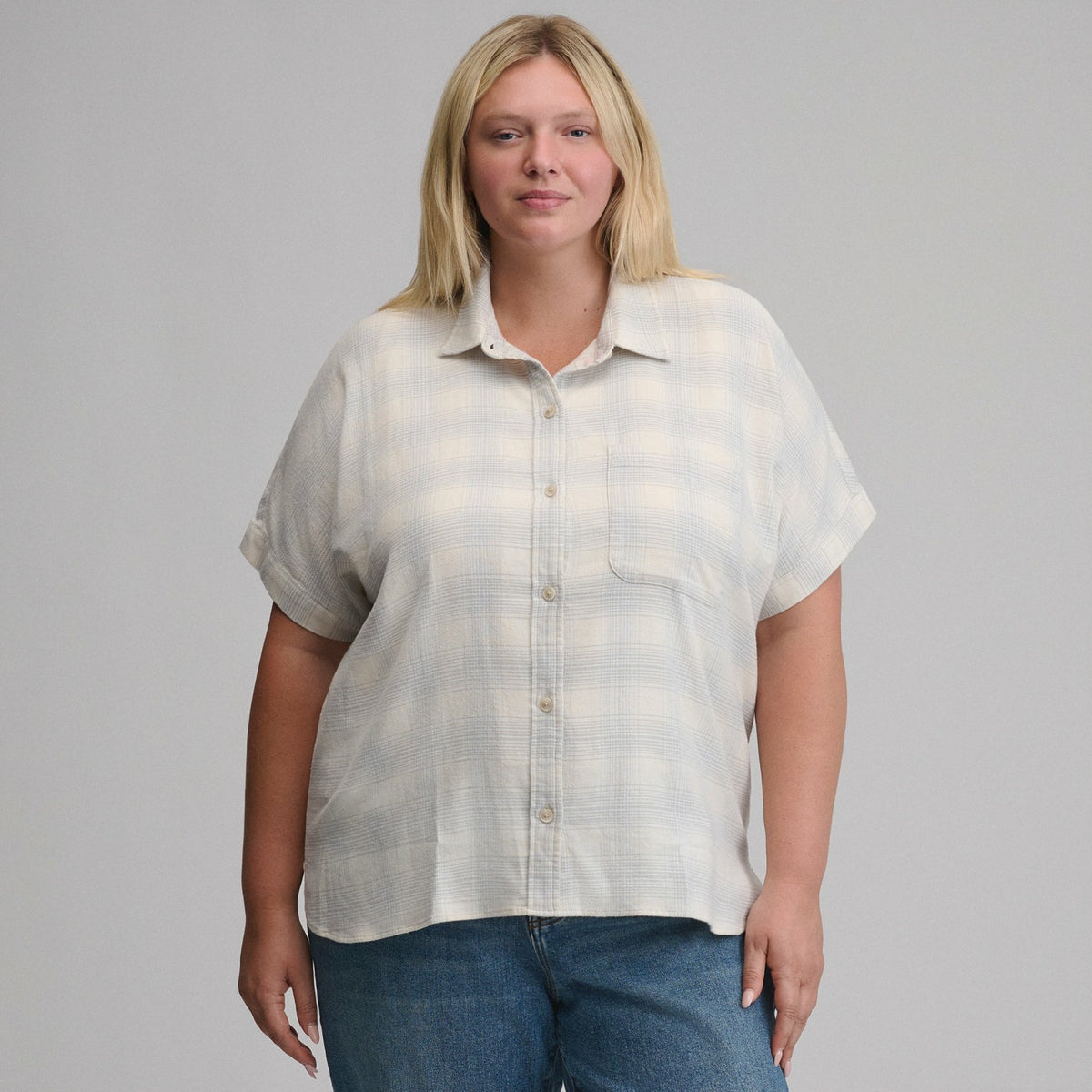 Eddie Bauer Women's W Field Flex Flannel Short-Sleeve Shirt