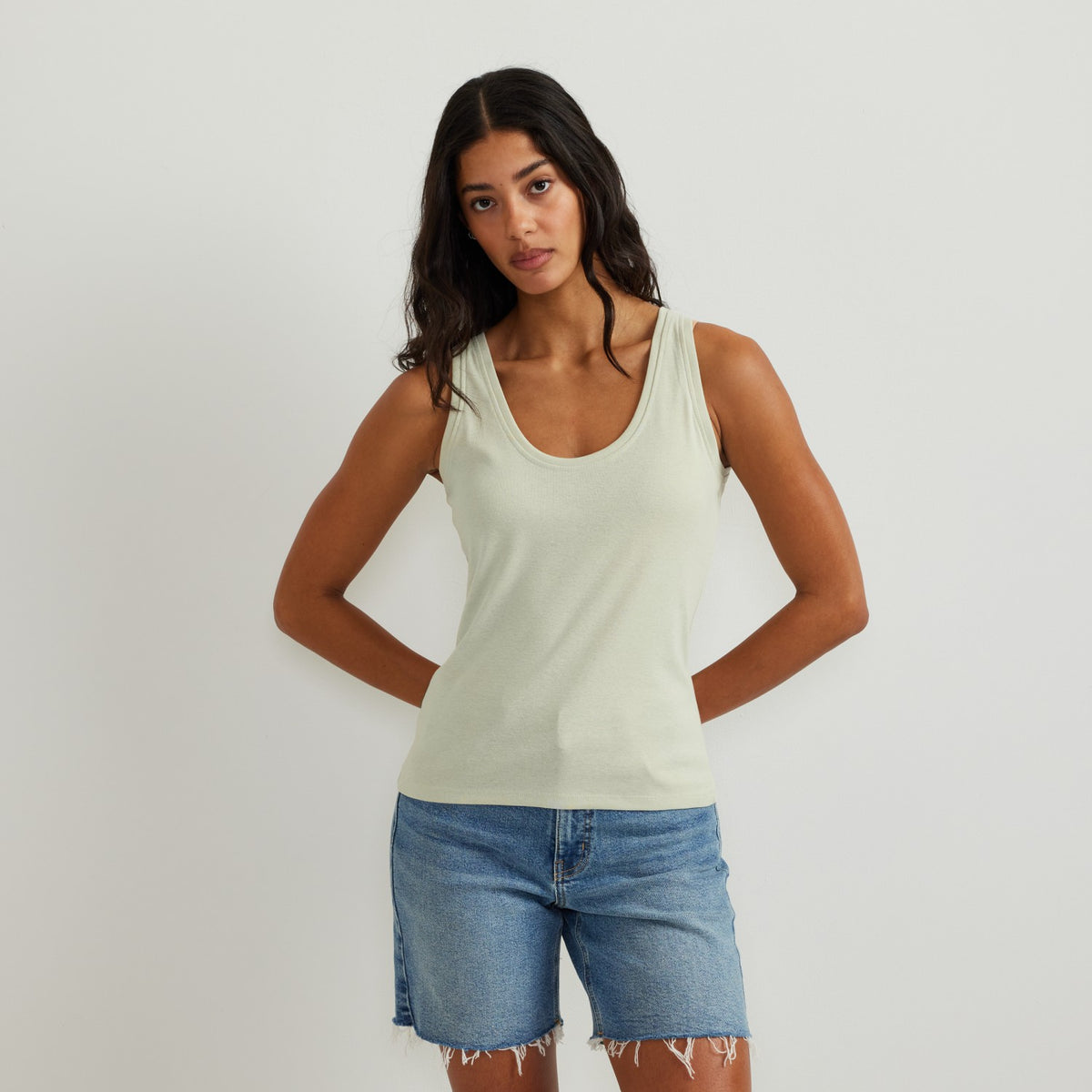 Eddie Bauer Women's Everyday Scoop Nk Tank