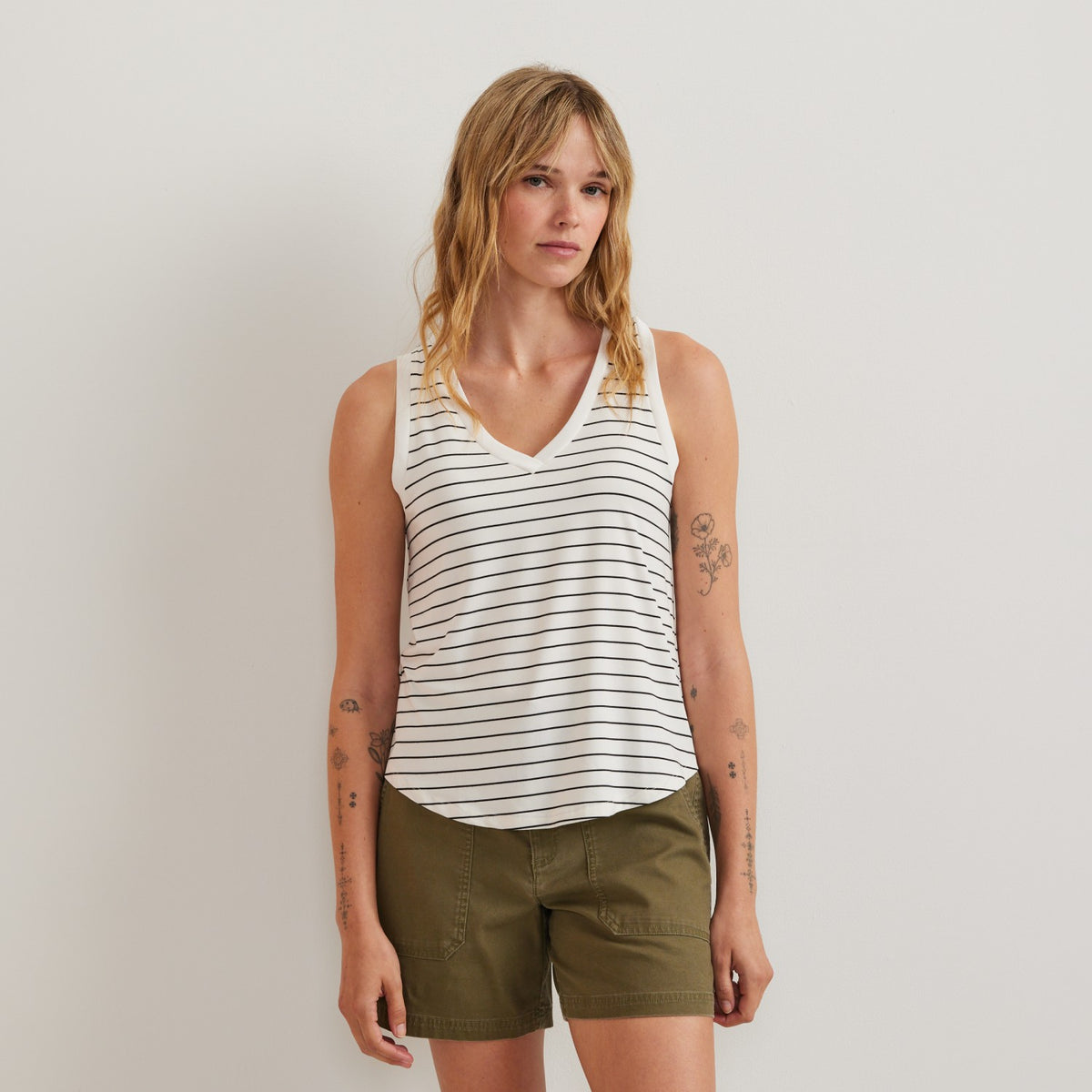 Eddie Bauer Women's Surreal Travel Vnk Tank