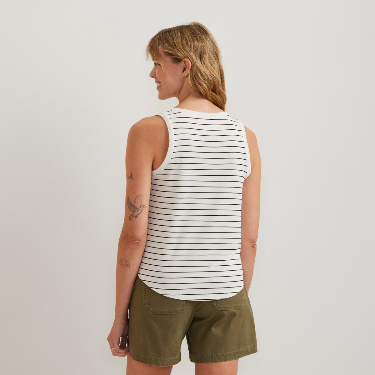 Eddie Bauer Women's Surreal Travel Vnk Tank