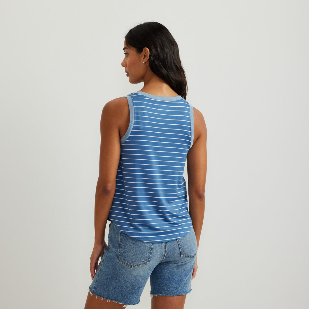 Eddie Bauer Women's Surreal Travel Vnk Tank