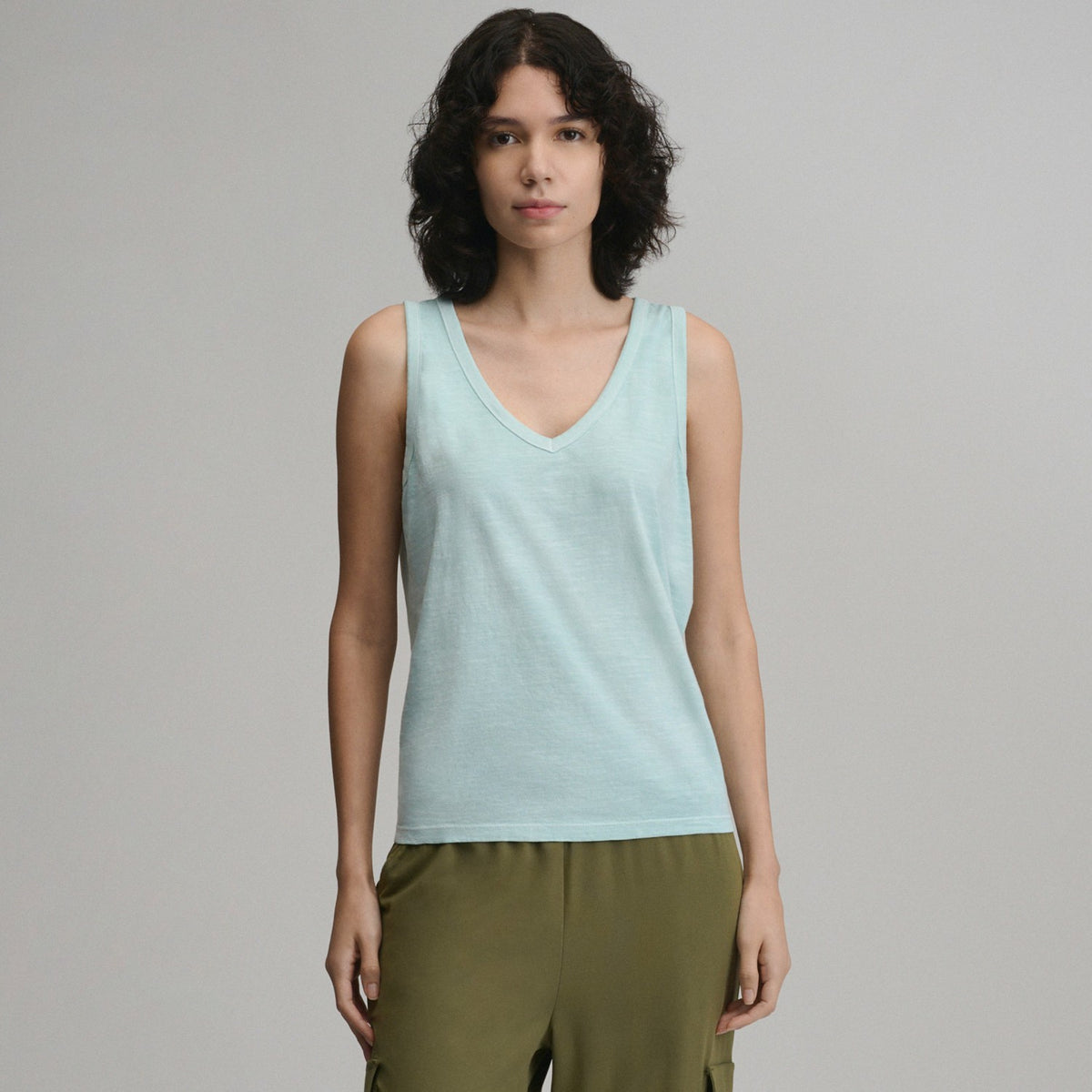 Eddie Bauer Women's Sunwashed Cotton V-Neck Tank