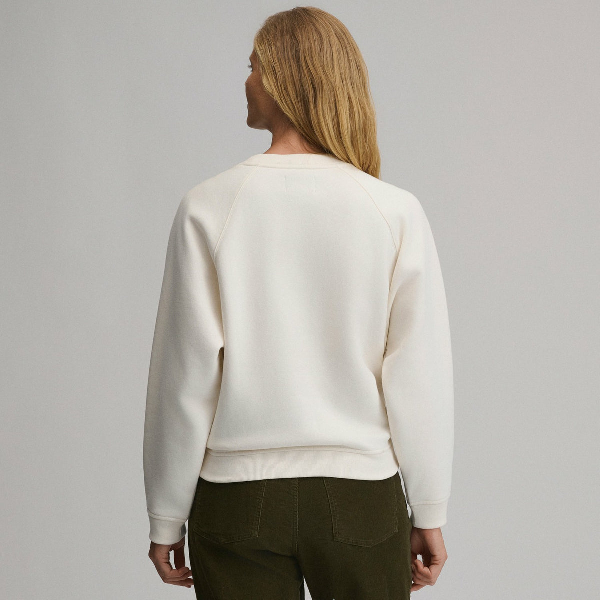 Eddie Bauer Women's The Vintage Soft Crew - Dog