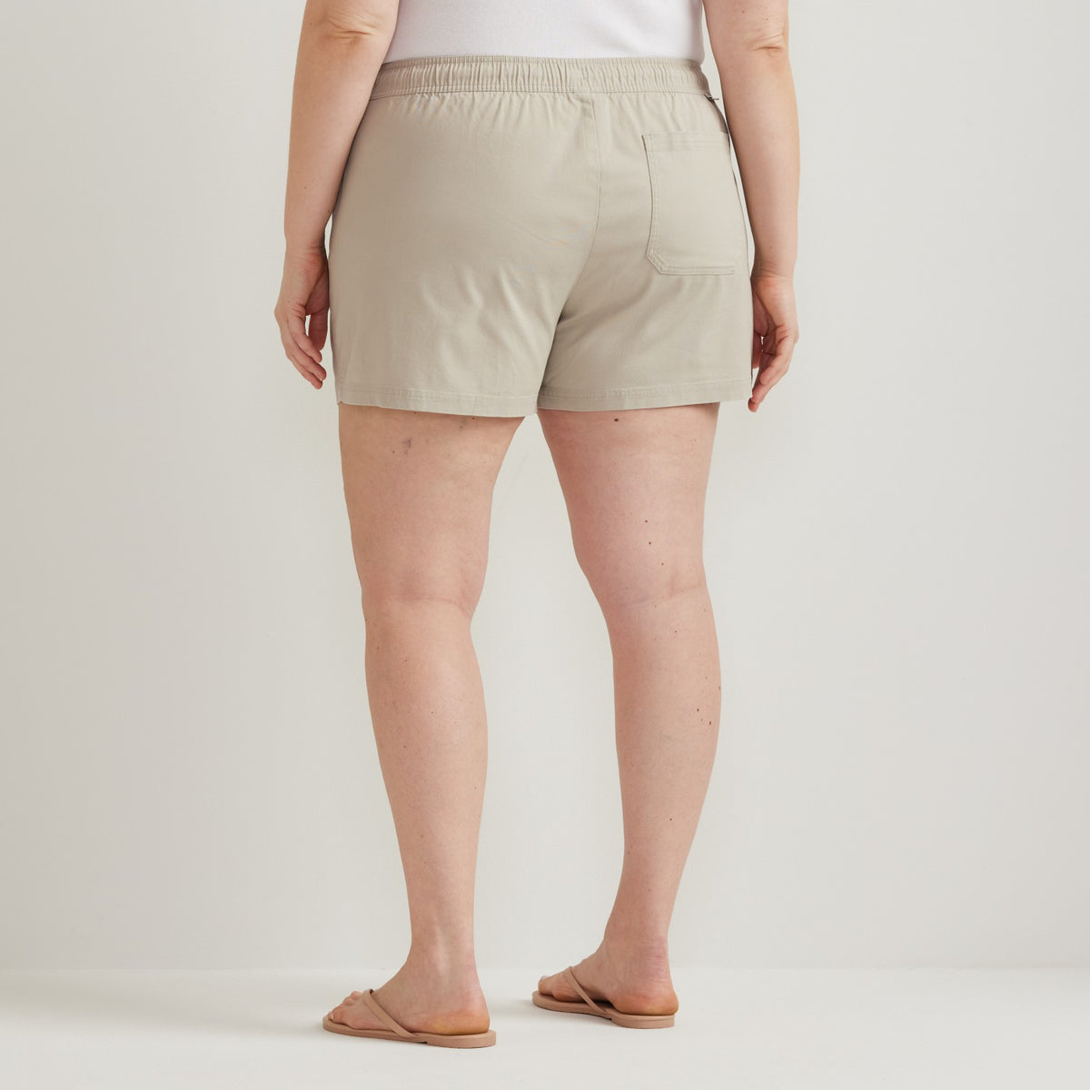 Eddie Bauer Women's Softened Lw Relaxed Short