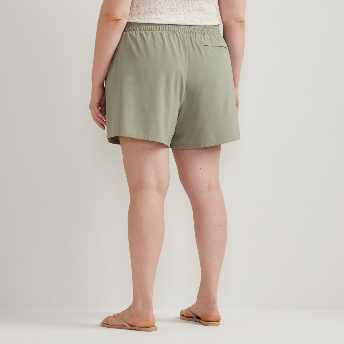 Eddie Bauer Women's Departure Pull On Short