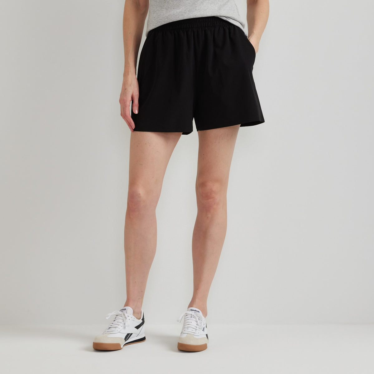 Black,XS,Regular
