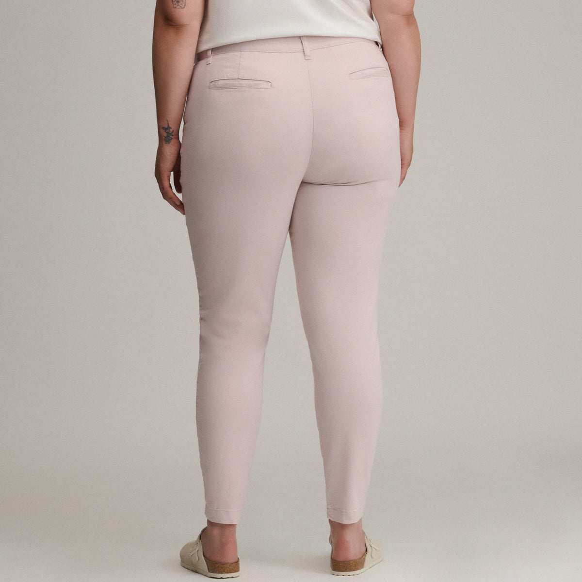 Eddie Bauer Women's Softened Lw Pant
