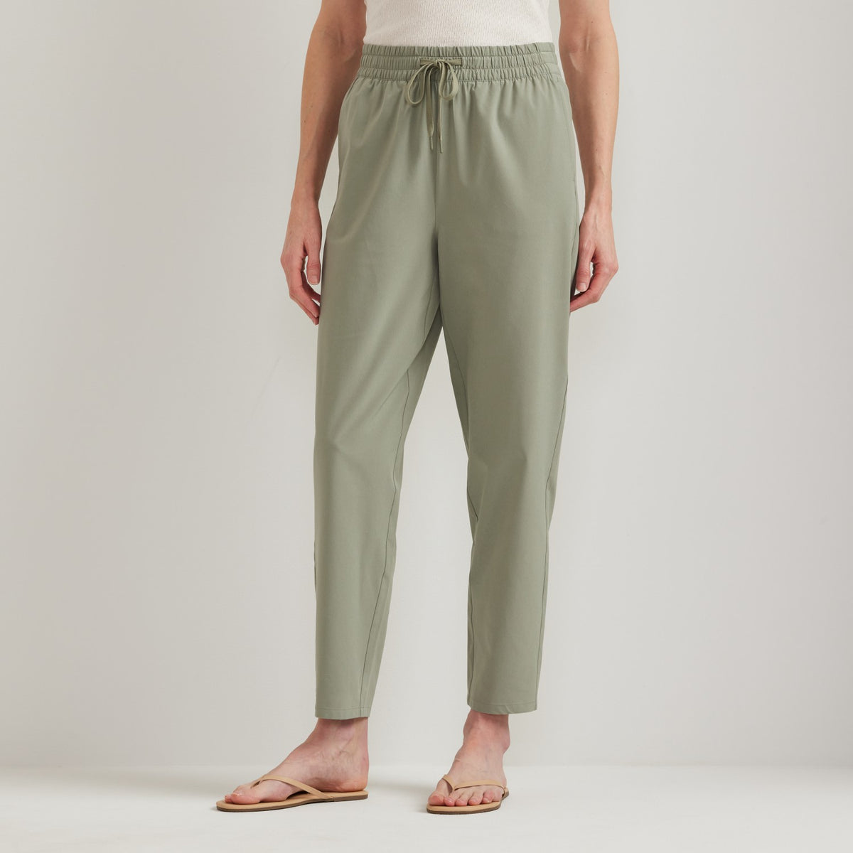 Eddie Bauer Women's Departure Tie Front Ankle Pant