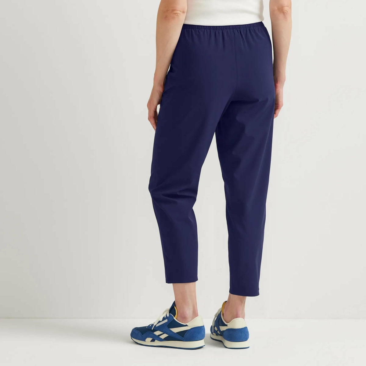 Eddie Bauer Women's Departure Tie Front Ankle Pant