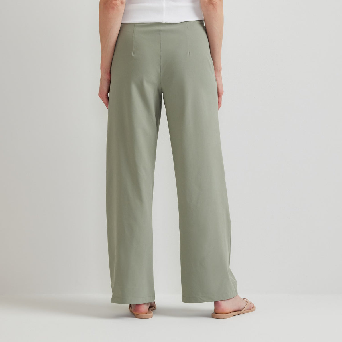 Eddie Bauer Women's Departure Wide Leg Pant