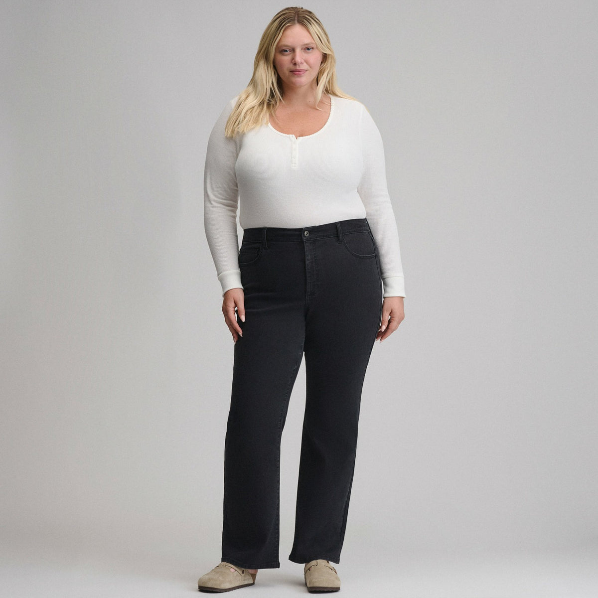 Eddie Bauer Women's Venture Stretch Bootcut Jean