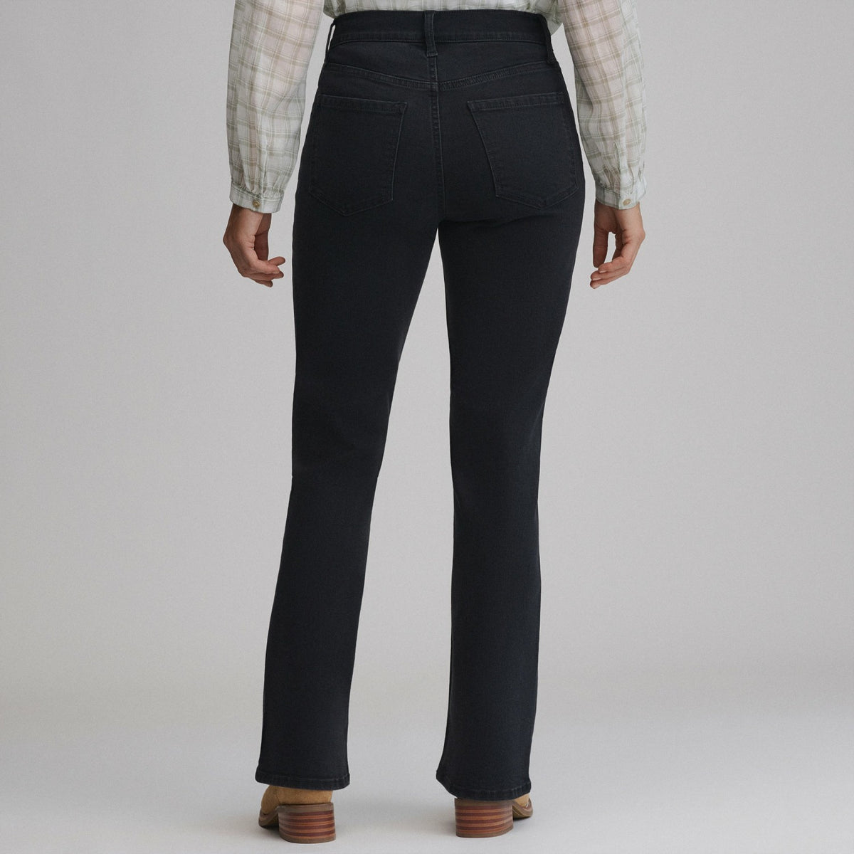 Eddie Bauer Women's Venture Stretch Bootcut Jean