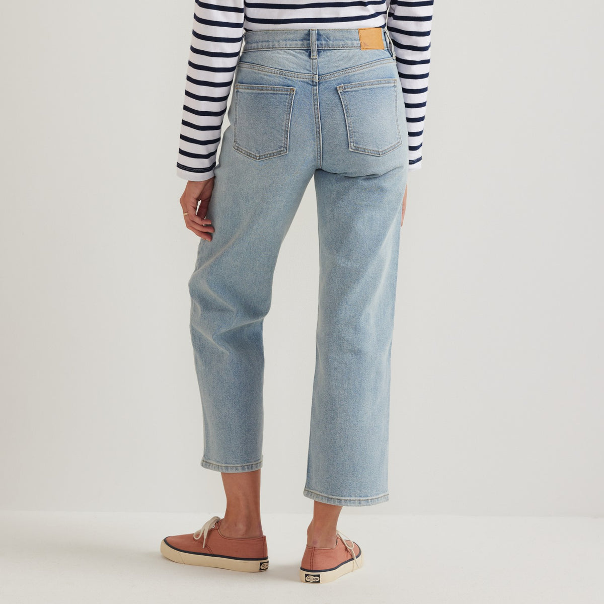 Eddie Bauer Women's Authentic Everyday Easy Crop