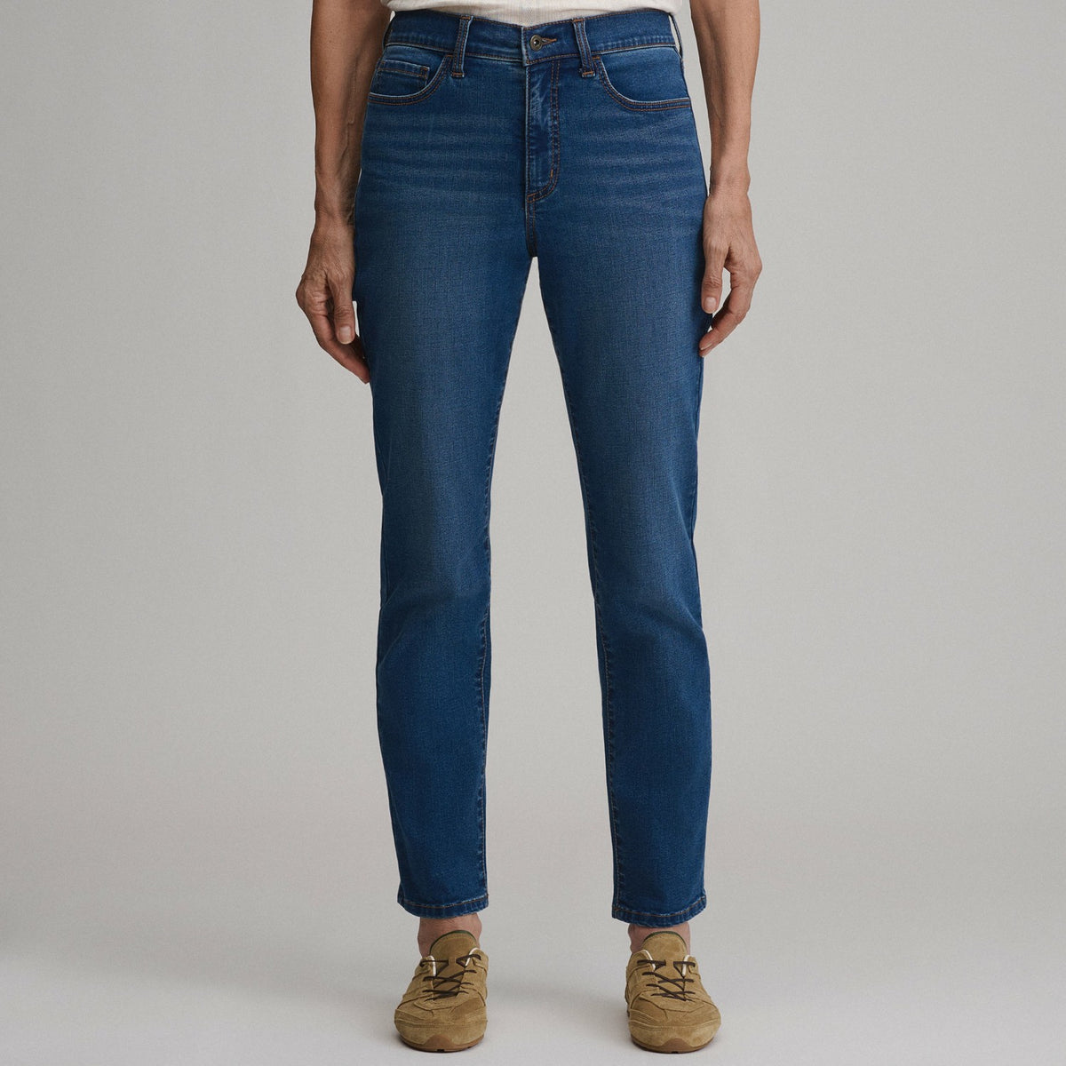 Eddie Bauer Women's Venture Stretch Straight Jean