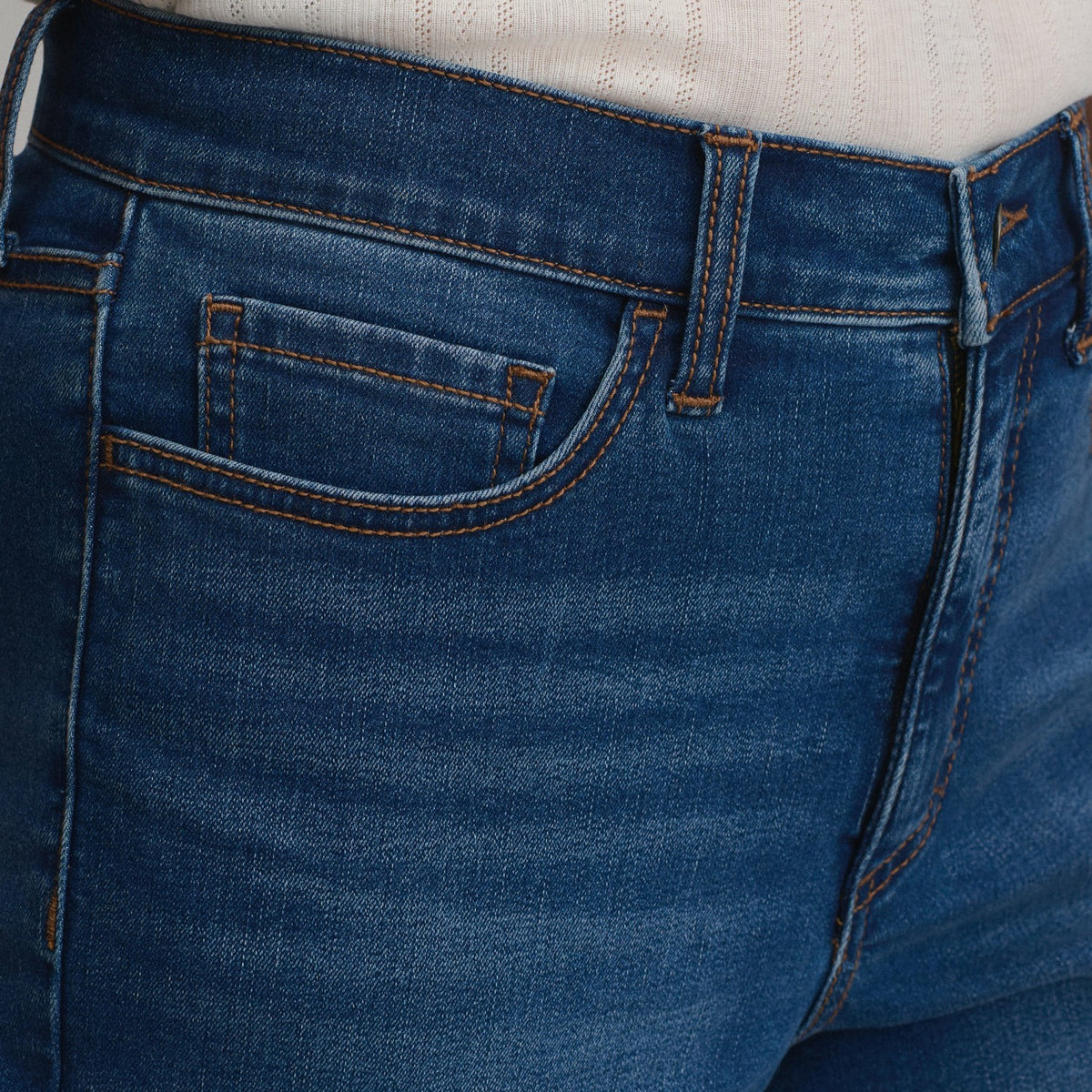 Eddie Bauer Women's Venture Stretch Straight Jean