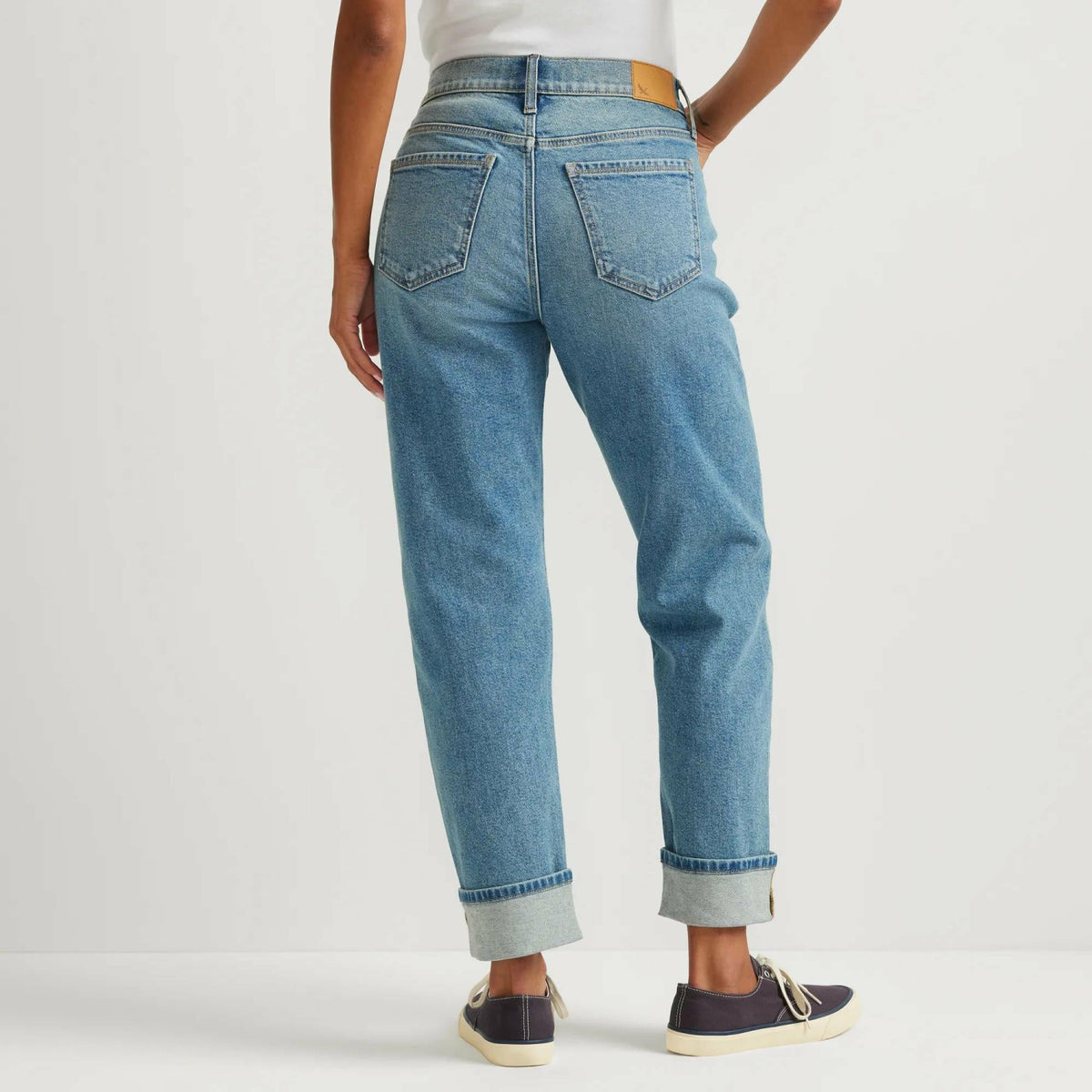Eddie Bauer Women's Authentic 90's Boyfriend Je