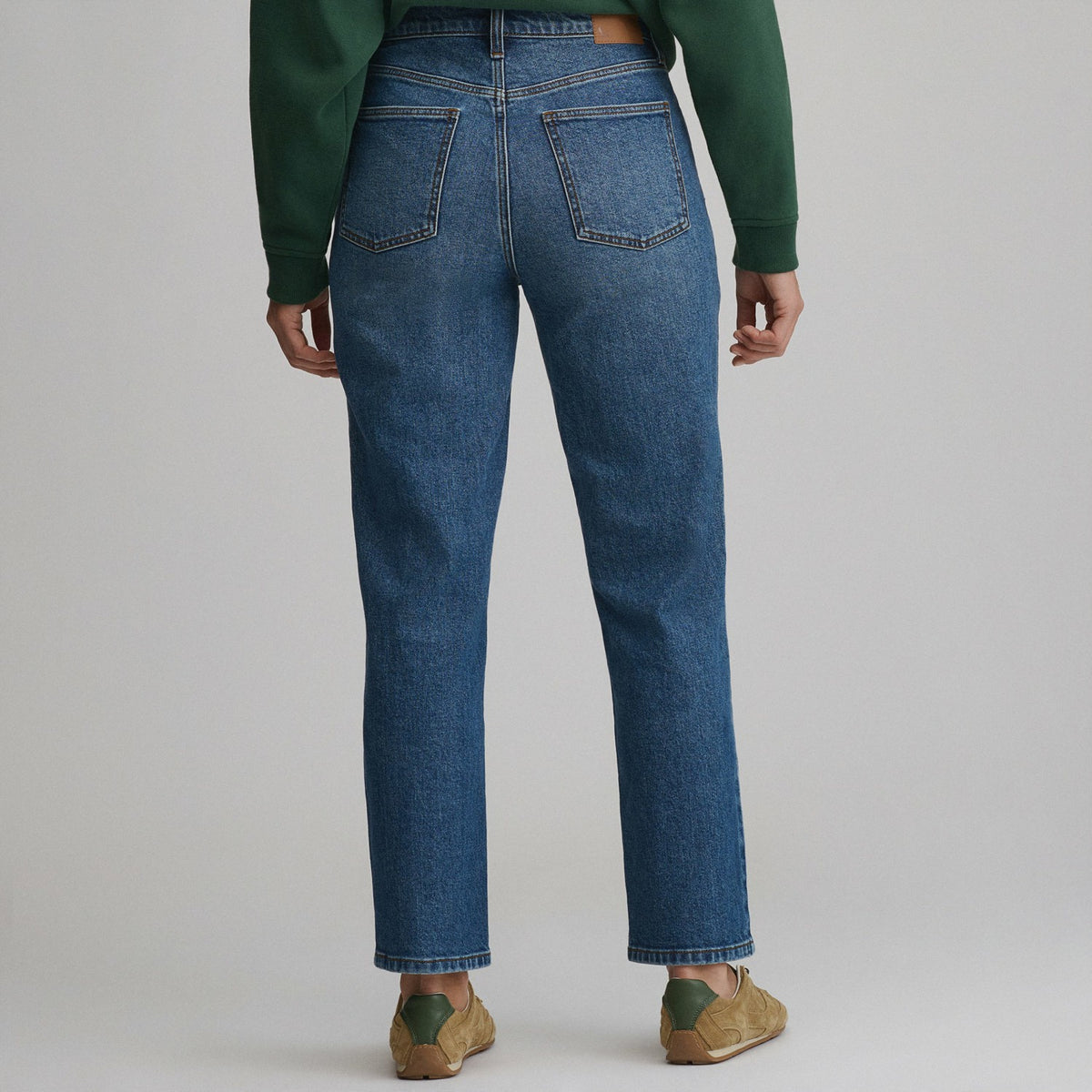 Eddie Bauer Women's Iconic Perfect Straight Jean