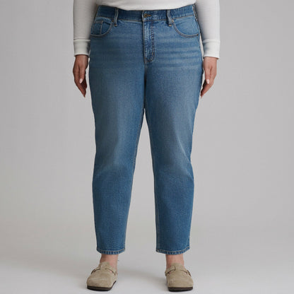 Eddie Bauer Women's Iconic Perfect Straight Jean