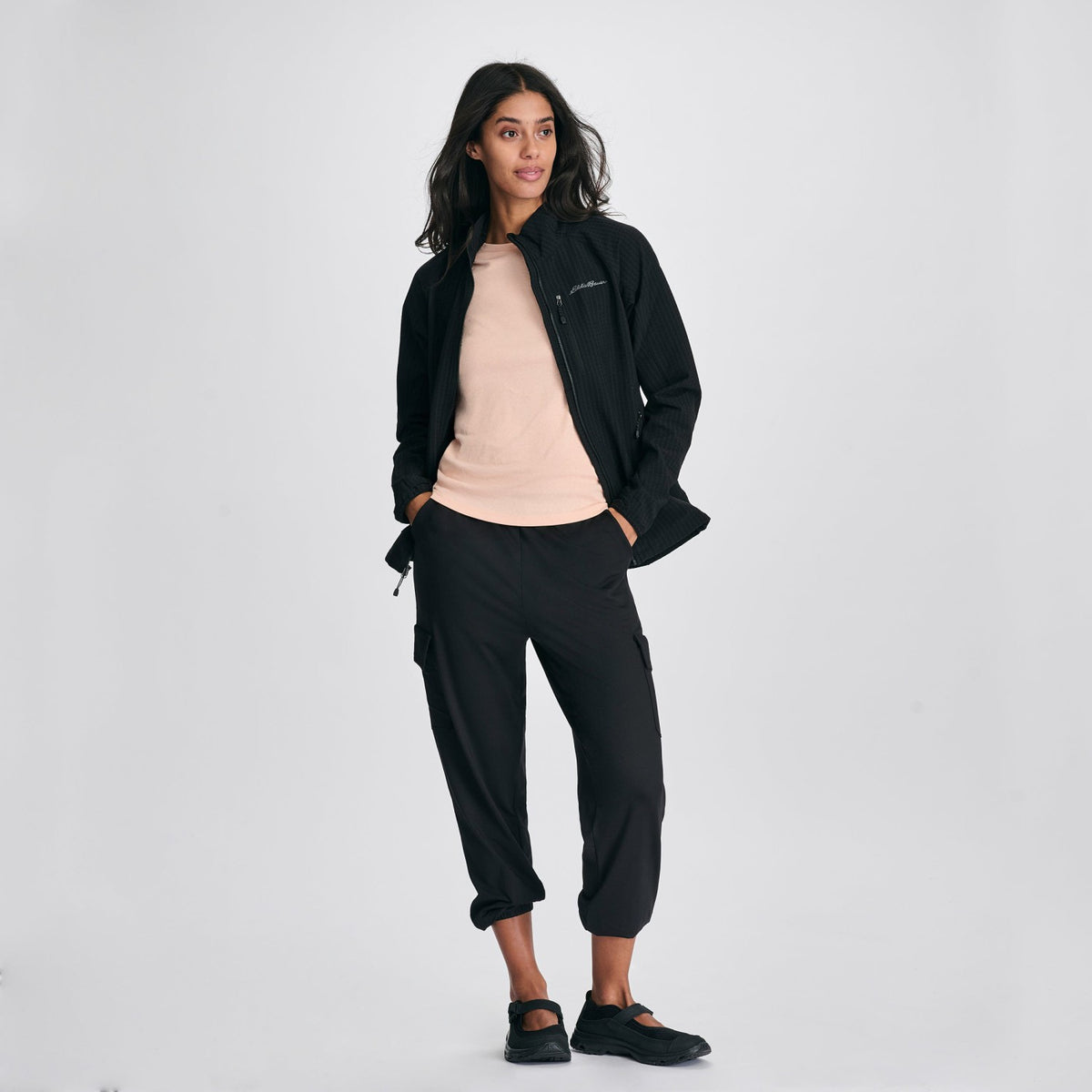Eddie Bauer Women's Sightseer Knit Cargo Pant