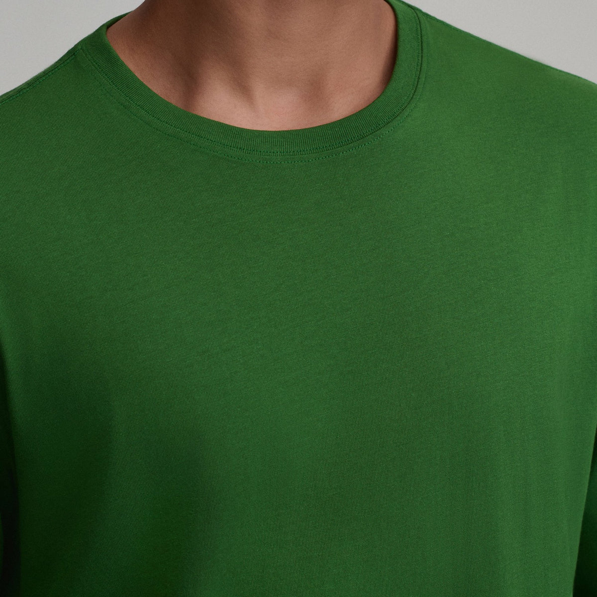 Eddie Bauer Men's LS Lw Cotton Classic Tee