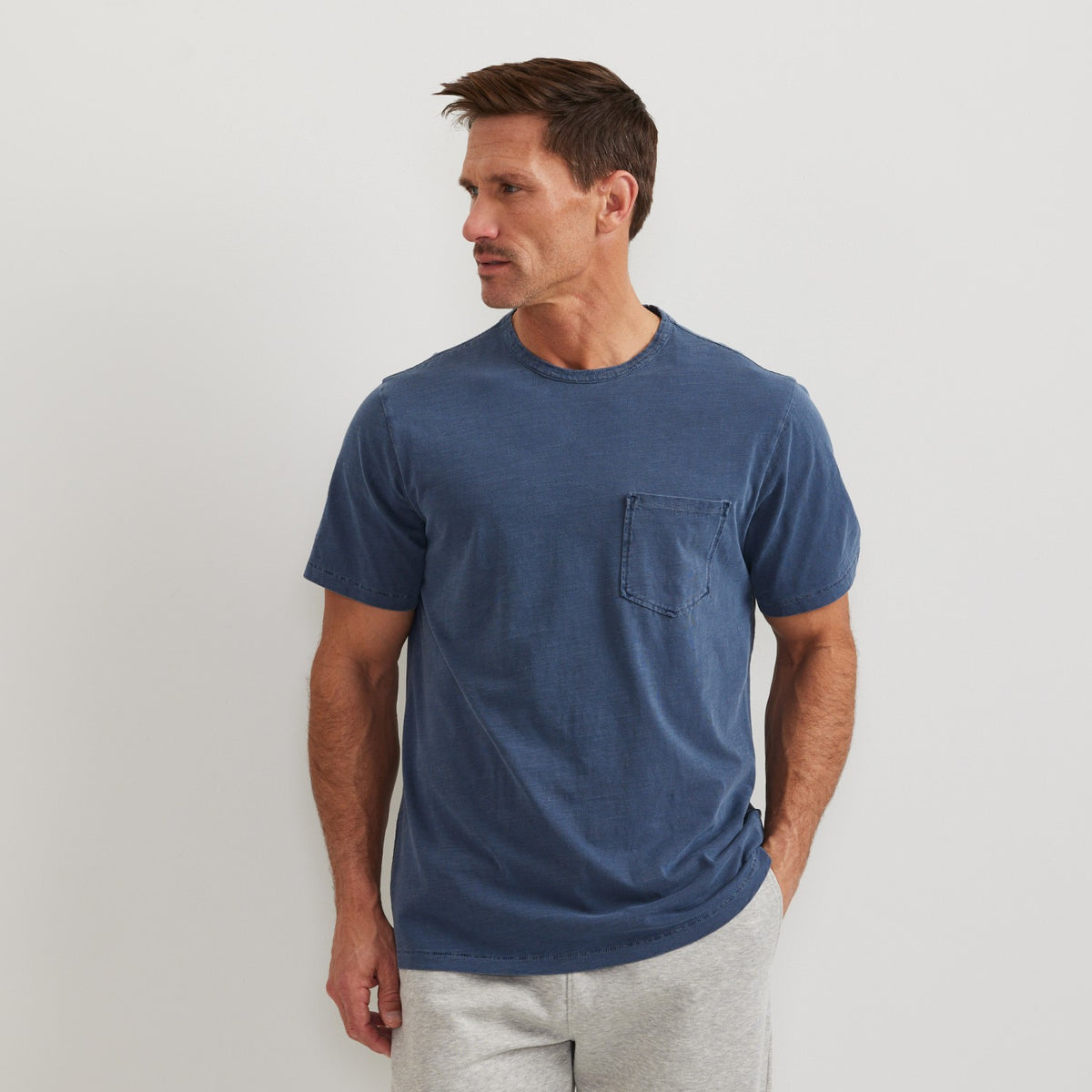 Eddie Bauer Men's SS Sunwashed Cotton Tee
