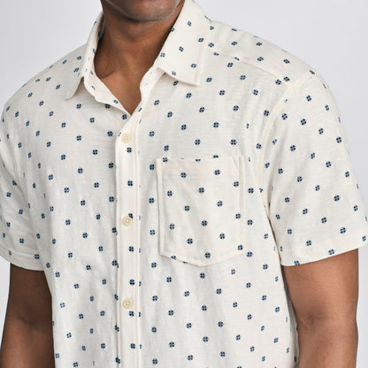 Eddie Bauer Men's SS New Baja Knit Button Up