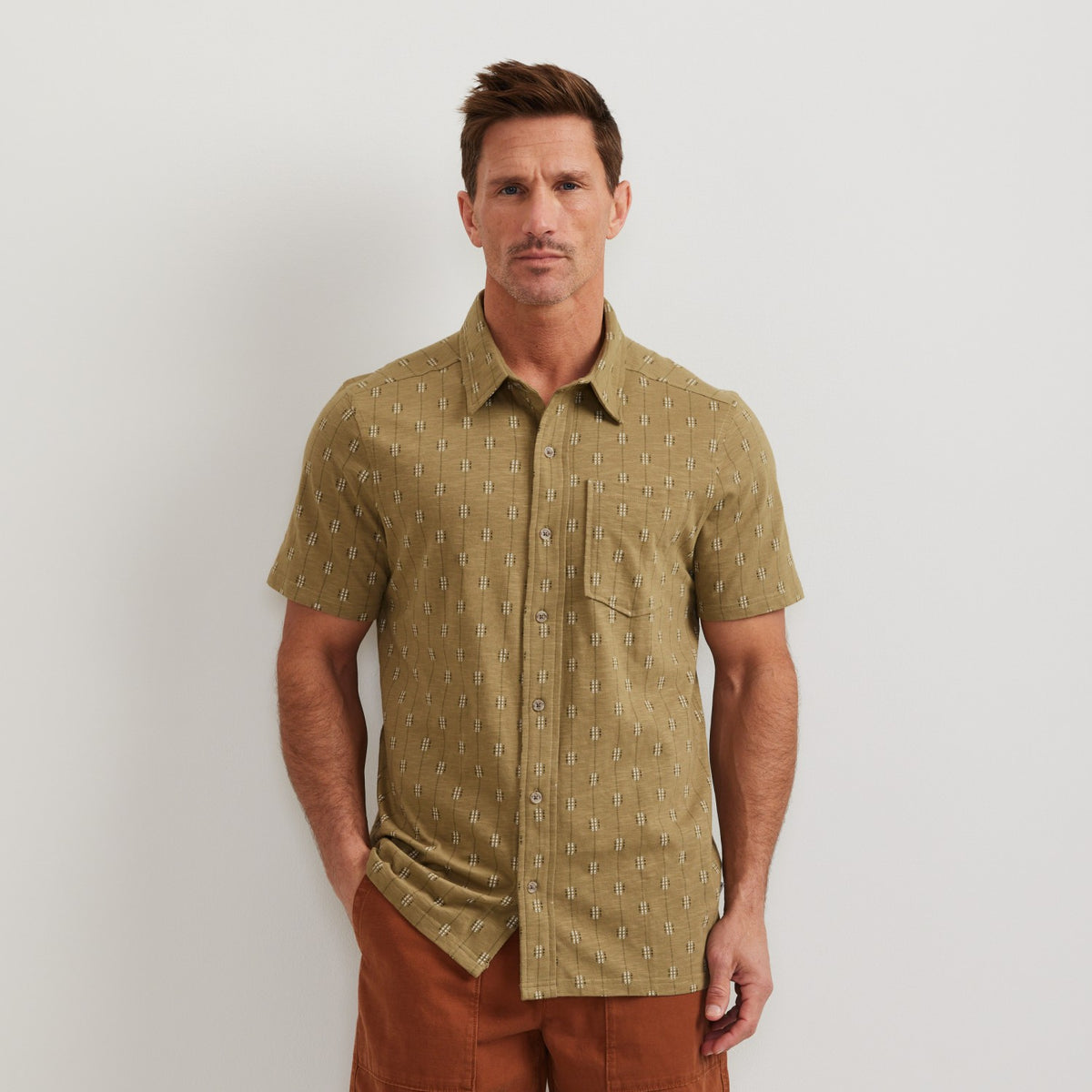 Eddie Bauer Men's SS New Baja Knit Button Up