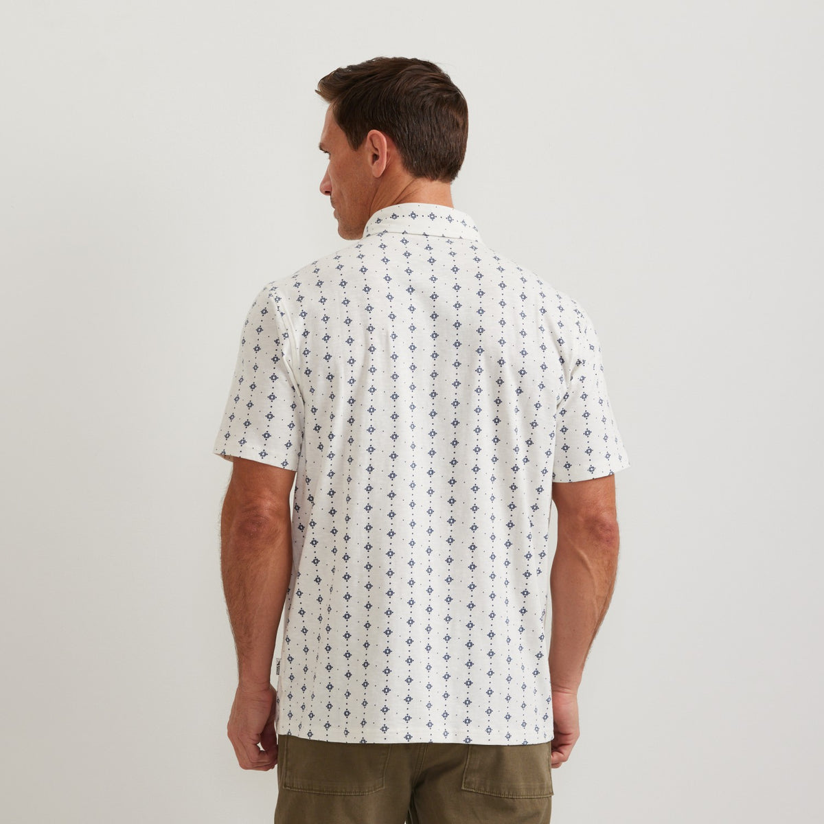 Eddie Bauer Men's SS New Baja Knit Button Up