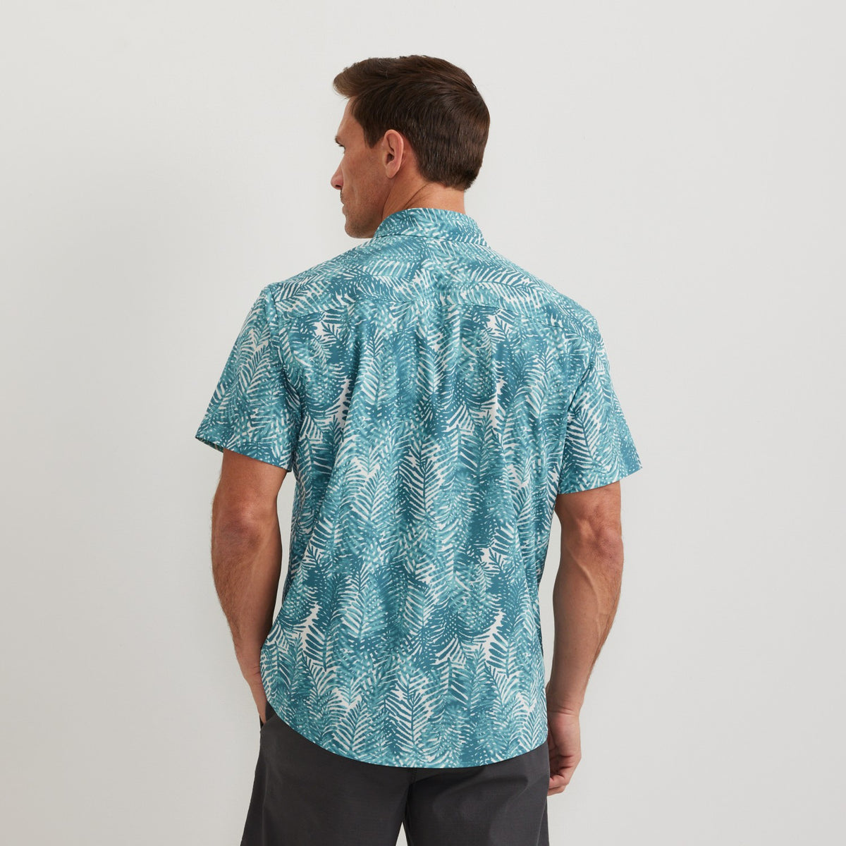 Eddie Bauer Men's SS Departure 1Pocket Shirt