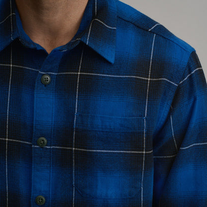 Eddie Bauer Men's Eddie's Favorite Classic Fit Flannel - Plaid
