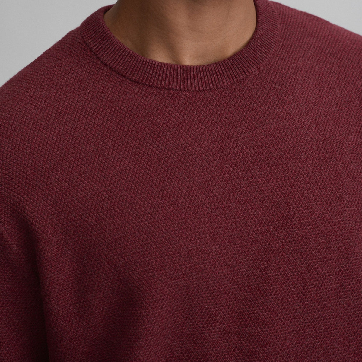 Eddie Bauer Men's Classic Crew Solid Sweater