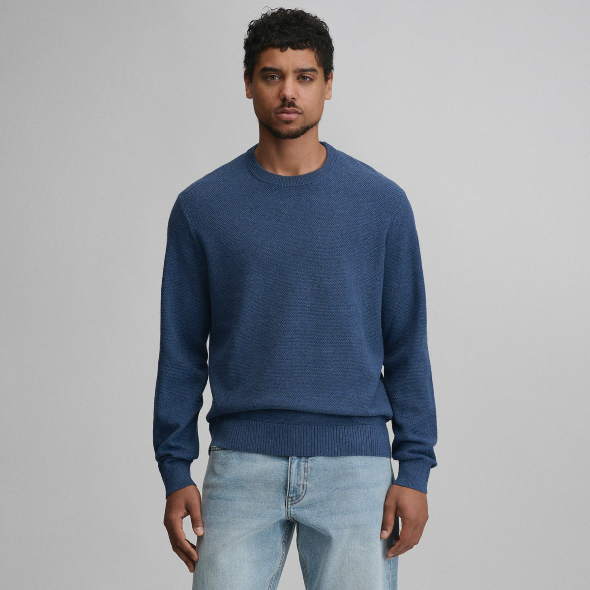 Eddie Bauer Men's Classic Crew Solid Sweater